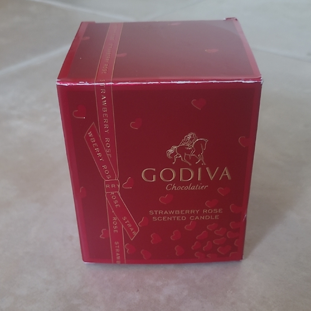 Godiva Strawberry Rose Candle